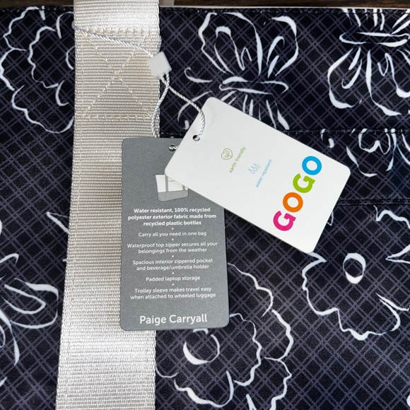 Carryall Tote Bag - Picture 2 of 5